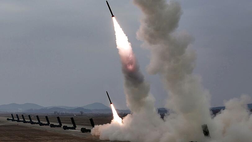 Nordkorea hat erneut mehrere Raketen getestet. (Archivbild)