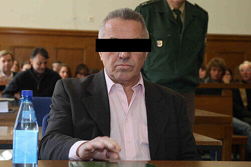 Tötete Waldemar S. (57) im Blutrausch? Vor Gericht behauptete er, sich an die Tat nicht erinnern zu können.