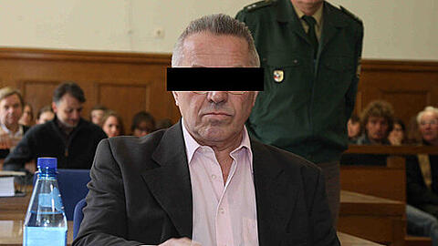 Tötete Waldemar S. (57) im Blutrausch? Vor Gericht behauptete er, sich an die Tat nicht erinnern zu können.