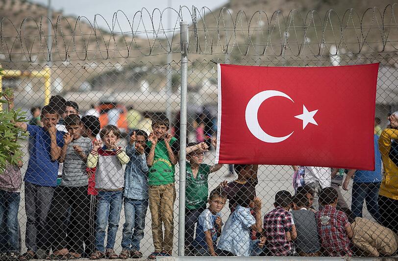 Syrische Flüchtlinge in einem Lager bei Gaziantep in der Türkei. Foto: Sedat Suna/Archiv