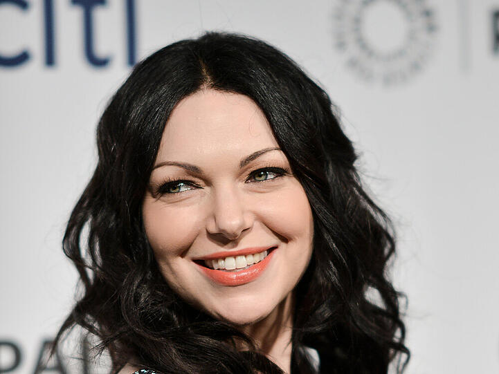 Gewöhnungsbedürftig: Laura Prepon trägt ihre roten Haare jetzt schwarz