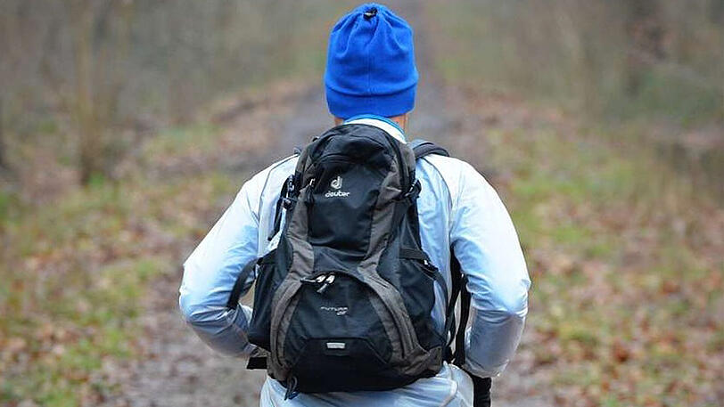 Auch im Winter spricht nichts gegen regelmäßiges Lauftraining, wenn die Ausrüstung stimmt.