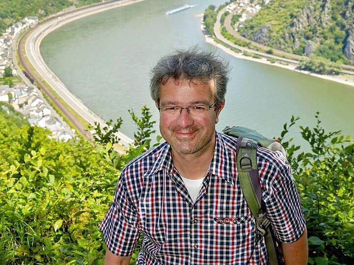 "Wenn man alleine wandert, dann sind das Schöne die Gedanken, die luftig durch den Kopf schwirren", sagt Andrack.