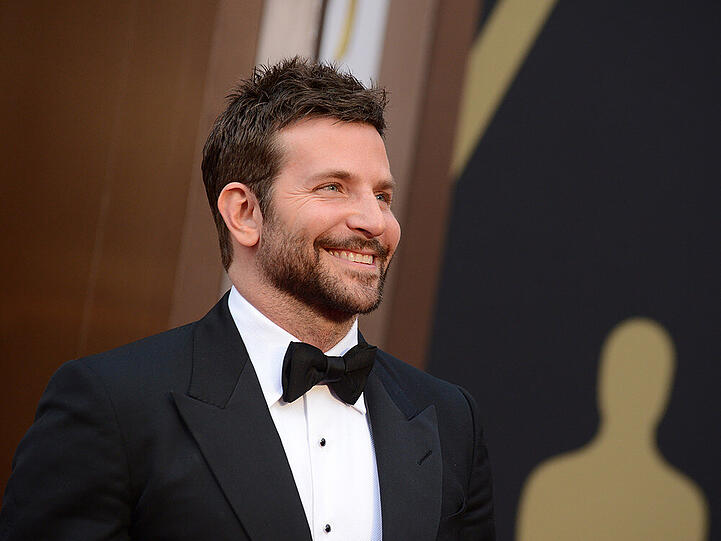 Bradley Cooper kann dank seiner Rolle in "Serena" endlich reiten