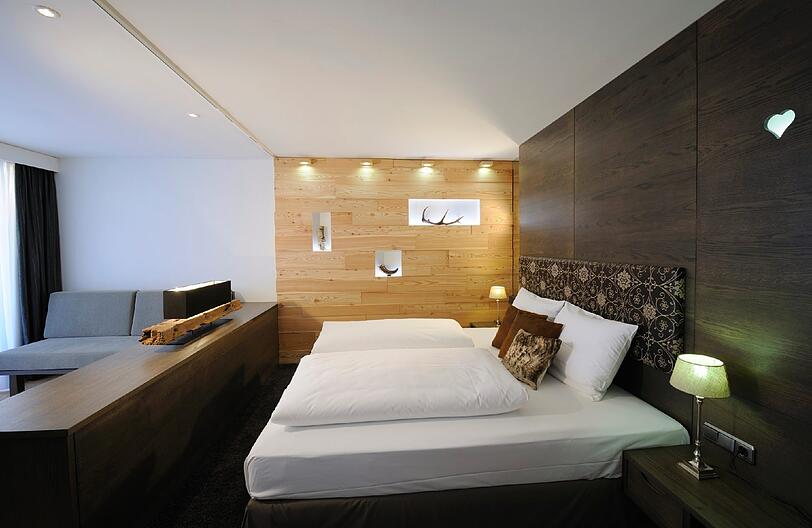 Echte Wohlfühl-Zimmer in der HUBERTUS Alpin Lodge & Spa