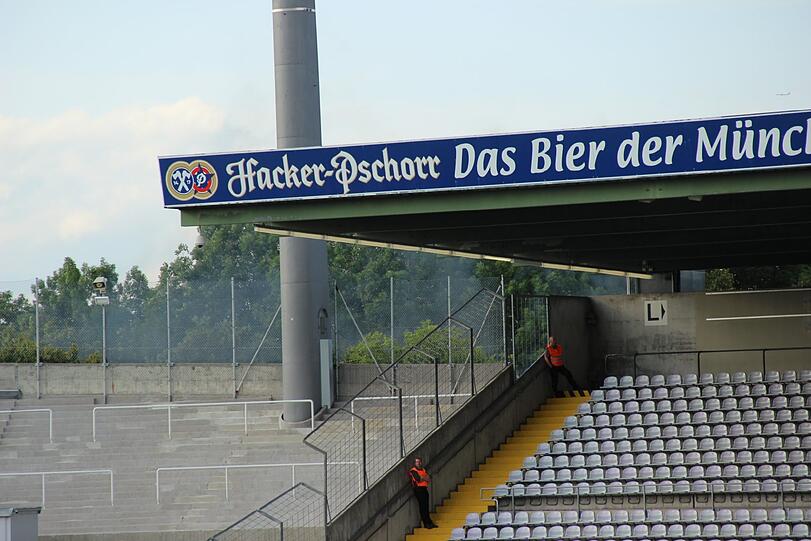Sehen Sie hier weitere Bilder vor dem Amateurderby.