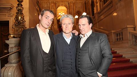 Robert Palfrader (rechts) mit seinen Kollegen Thomas Maurer (links) und Florian Scheuba im Wiener Burgtheater.