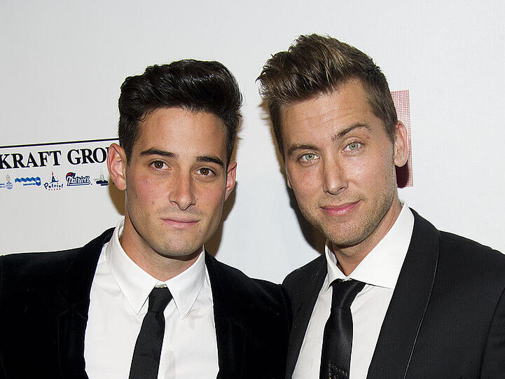 Michael Turchin (l.) und Lance Bass (r.) bei der "Elton John AIDS Benefiz-Gala"