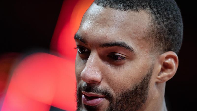 Rudy Gobert von den Utah Jazz will dem Hallen-Personal während der Unterbrechung der Saison helfen. Rudy Gobert von den Utah Jazz will dem Hallen-Personal während der Unterbrechung der Saison helfen.