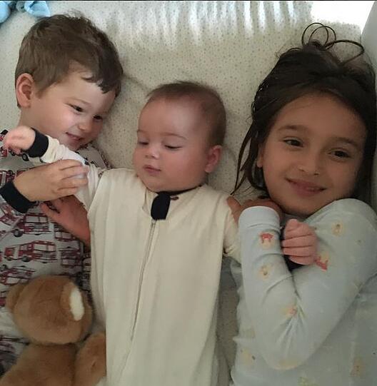 Theodor (7 Monate), Arabella (5) und Joseph (3).