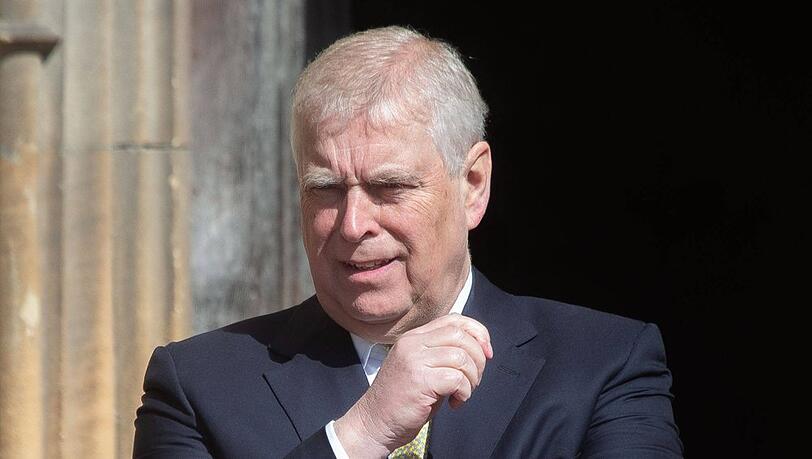 Andrew Mountbatten-Windsor hat offenbar weit mehr als eine "Mrs Windsor" in den Palast bringen lassen.