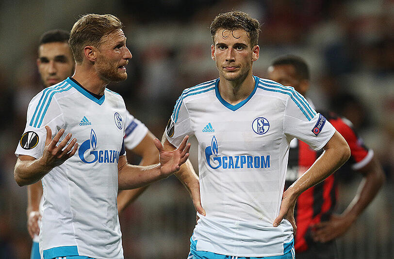 Ratlos: Die Schalke-Profis Benedikt Höwedes und Leon Goretzka (rechts).