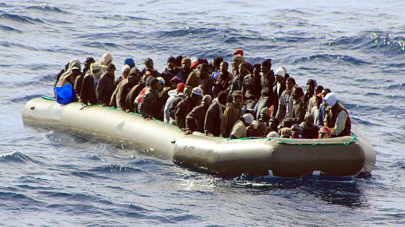 Immer mehr Flüchtlinge wagen die gefährliche Überfahrt nach Europa.