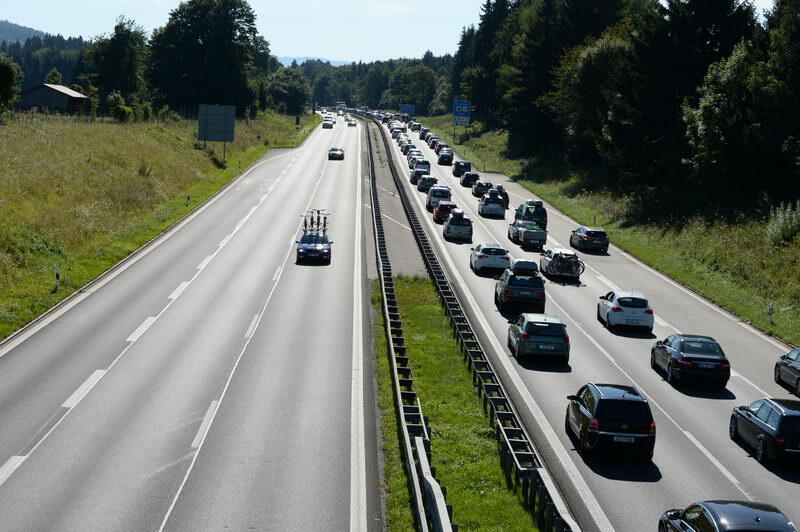 Die Bilder von der Blechlawine auf der A8