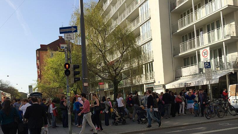 Für viele Münchner ist es heuer das erste Eis. Für viele Münchner ist es heuer das erste Eis.