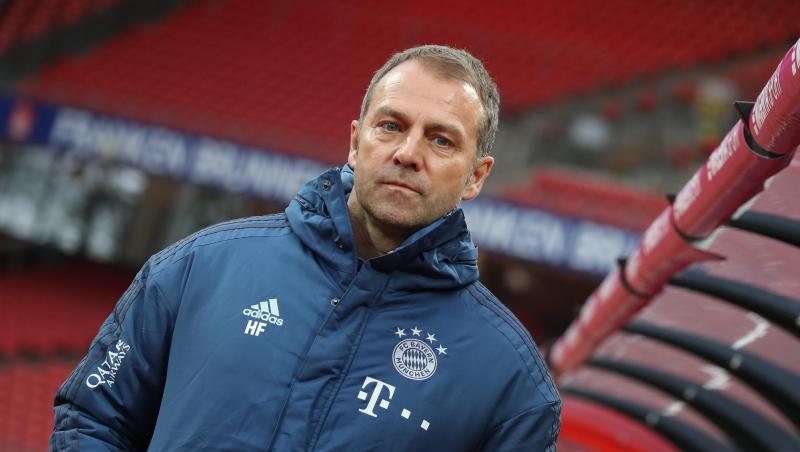 Der Münchener Trainer Hansi Flick vor dem Spiel gegen den 1. FC Nürnberg. Foto: Daniel Karmann/dpa Der Münchener Trainer Hansi Flick vor dem Spiel gegen den 1. FC Nürnberg. Foto: Daniel Karmann/dpa