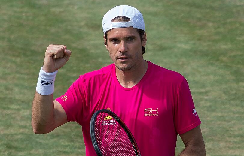 Tommy Haas aus Deutschland jubelt während seines Erstrundenspiels gegen Herbert aus Frankreich.