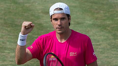 Tommy Haas aus Deutschland jubelt während seines Erstrundenspiels gegen Herbert aus Frankreich.