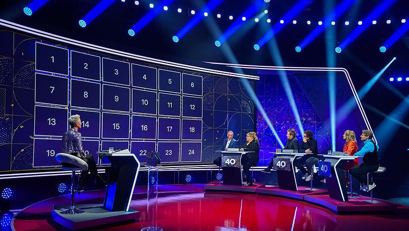 Drei Promi-Paare quizzten bei Sonja Zietlows "40 Jahre RTL"-Show