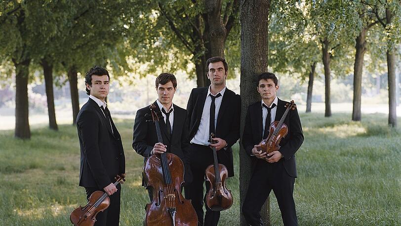 Boygroup aus Frankreich – die Modiglianis alias Philippe Bernhard (Violione), François Kieffer am Cello, Bratscher Laurent Marfaing und Geiger Loic Rio (v. li.). Boygroup aus Frankreich – die Modiglianis alias Philippe Bernhard (Violione), François Kieffer am Cello, Bratscher Laurent Marfaing und Geiger Loic Rio (v. li.).
