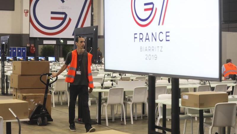 Der G7-Gipfel findet nun doch mit 30 Vertretern unabhängiger Organisationen (NGO) statt. Der G7-Gipfel findet nun doch mit 30 Vertretern unabhängiger Organisationen (NGO) statt.