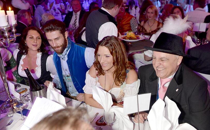 Maik Eichhorn, Simone Ballack und Angermaier-Chef Axel Munz.