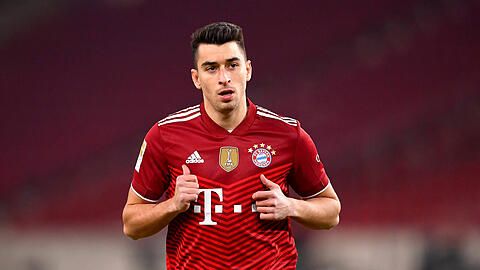 Marc Roca stand beim VfB Stuttgart in der Startelf des FC Bayern.