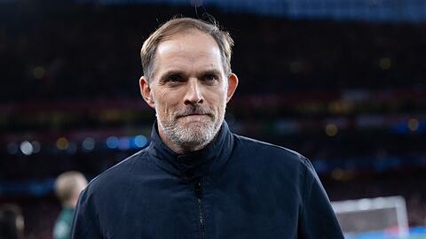 Trainer Thomas Tuchel von München kommt vor dem Spiel in das Stadion.