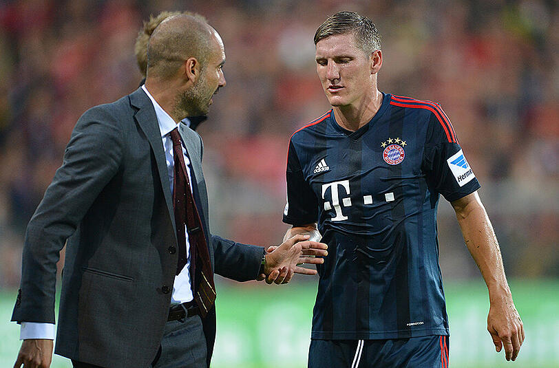 Bastian Schweinsteiger (r.) über seinen ehemaligen Trainer Pep Guardiola: "Er hat mir geschrieben, als mein Wechsel feststand. Es ist alles okay zwischen uns. Wir haben ein ganz normales Verhältnis."