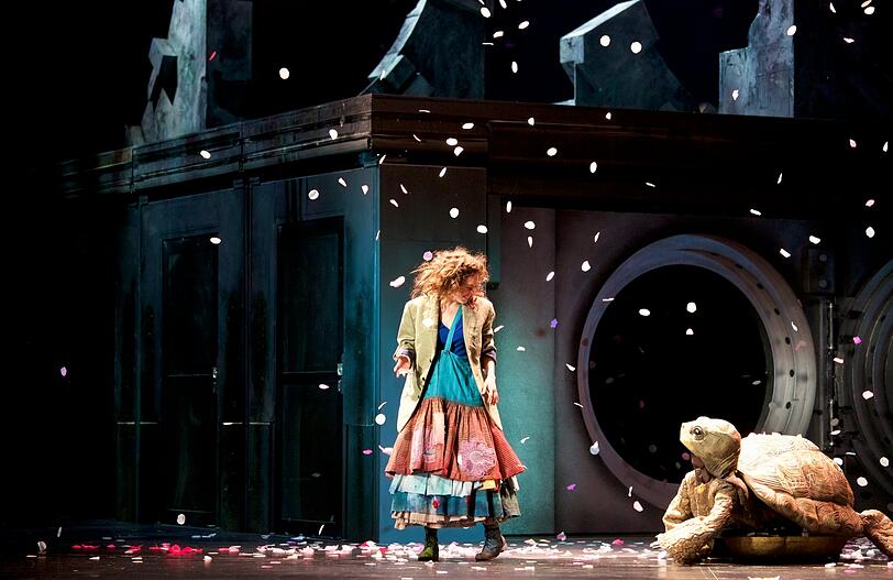 Wilfried Hillers Oper "Momo" im Gärtnerplatztheater.