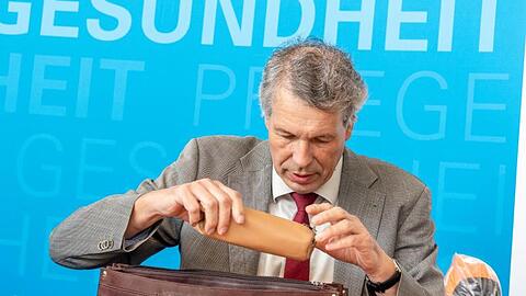 Andreas Zapf, Präsident des Bayerischen Landesamtes für Gesundheit und Lebensmittelsicherheit (LGL). Foto: Peter Kneffel/dpa/Archivbild