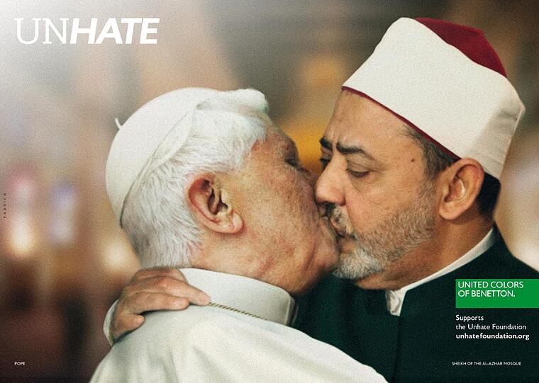 Die Montage von Papst Benedikt und einem ägyptischen Imam wurde von dem italienischen Textilkonzern bereits wieder zurückgezogen.