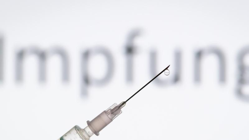Ein effektiver Impfstoff gegen das Coronavirus liegt nach Ansicht des Europa-Büros der Weltgesundheitsorganisation (WHO) noch in weiter Ferne. Ein effektiver Impfstoff gegen das Coronavirus liegt nach Ansicht des Europa-Büros der Weltgesundheitsorganisation (WHO) noch in weiter Ferne.
