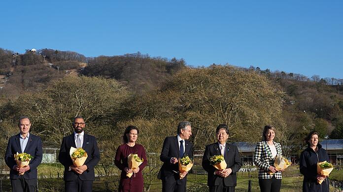 Die Außenministerinnen und -minister der G7 sind zu einem Treffen in Japan zusammengekommen.