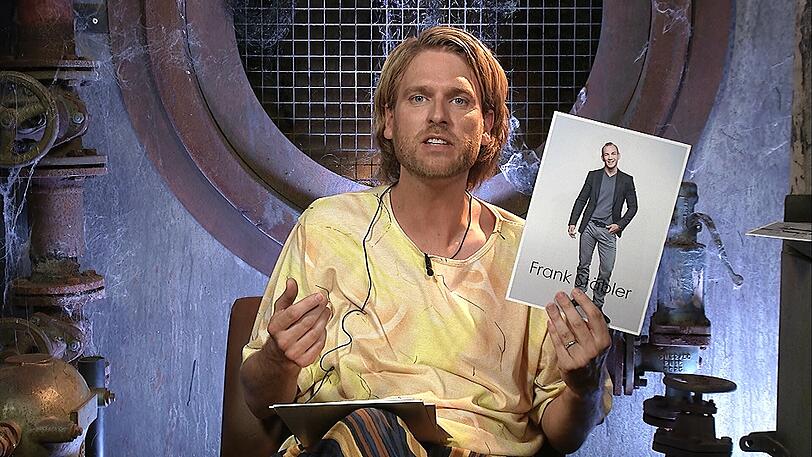 Robin entscheidet: Frank soll nach Unten.