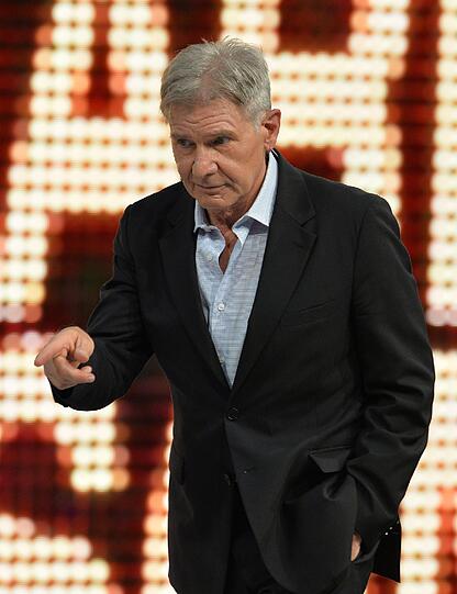 Der Schauspieler war nicht wirklich in Plauderstimmung und antwortete eher knapp auf die Fragen seines Gegenübers.