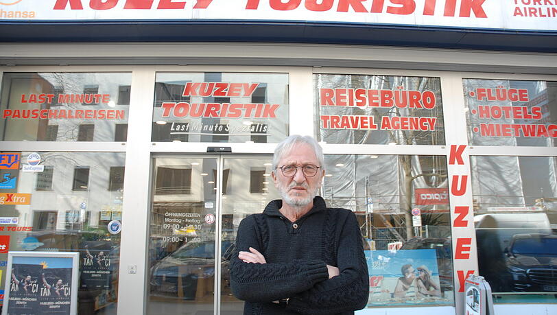Yunus Bayrak betreibt ein Reisebüro an der Goethestraße.