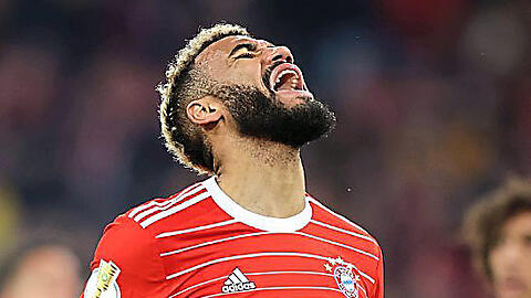 Knieprobleme: Bayerns Eric Maxim Choupo-Moting.