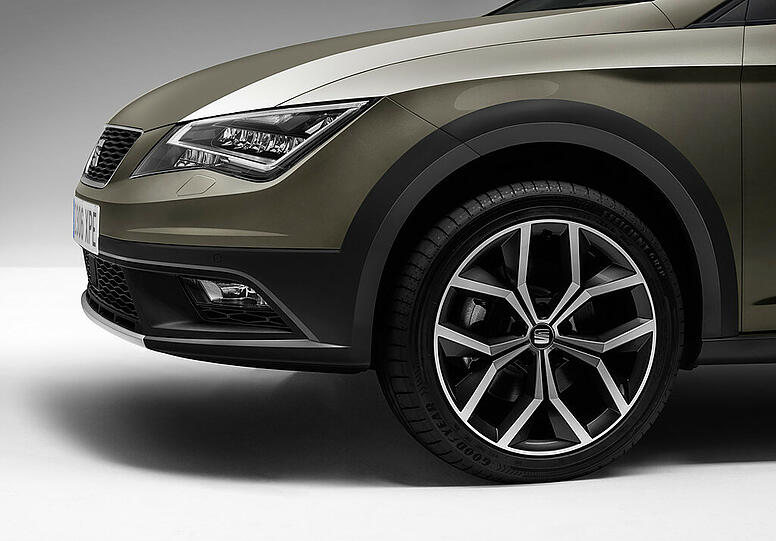Ein bisschen höher und dezent elegant-rustikal ist der neue Seat Leon X-perience ausgefallen.