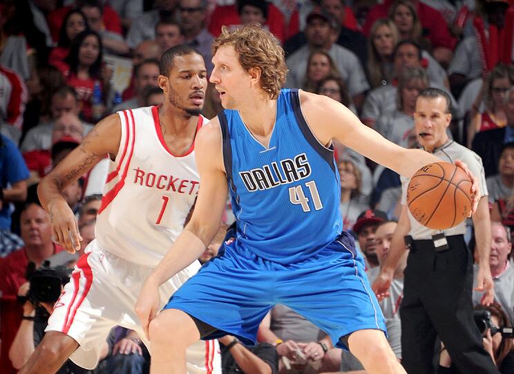 Dirk Nowitzki bot gegen Houston eine ungewohnt schwache Leistung.