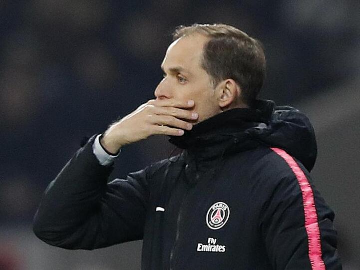 Bedient: PSG-Coach Thomas Tuchel bei der 1:5-Pleite in Lille.
