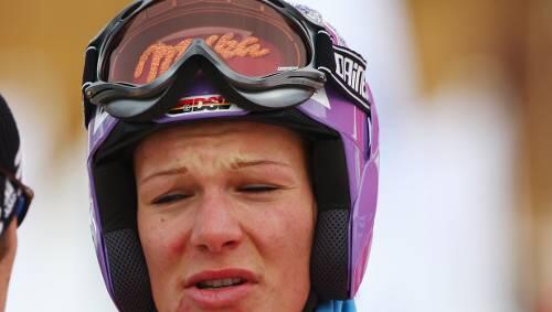 Hat einige Schrammen im Gesicht: Maria Riesch. Hat einige Schrammen im Gesicht: Maria Riesch.