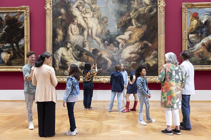 Die Alte Pinakothek ist gut besucht, doch selbst in diesem international strahlenden Museum k&ouml;nnte mehr Flexibilit&auml;t herrschen - wie in so vielen H&auml;usern des Freistaats. Das soll die bayerischen Museen noch attraktiver und sichtbarer machen. Und wer Geld einnimmt, soll davon auch profitieren.