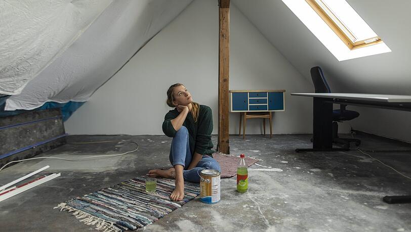 Muss die Schönheitsreparatur ein Handwerker durchführen? Nein, das können Mieter auch selbst erledigen. Muss die Schönheitsreparatur ein Handwerker durchführen? Nein, das können Mieter auch selbst erledigen.