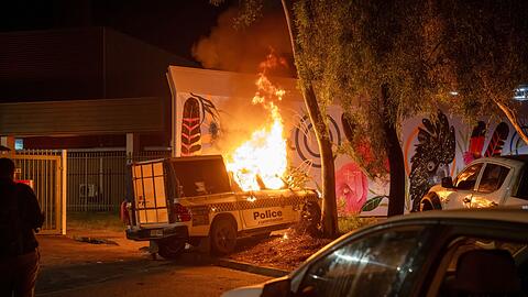Nach dem Fund der Leiche des M&auml;dchens war es in Alice Springs zu Ausschreitungen gekommen.