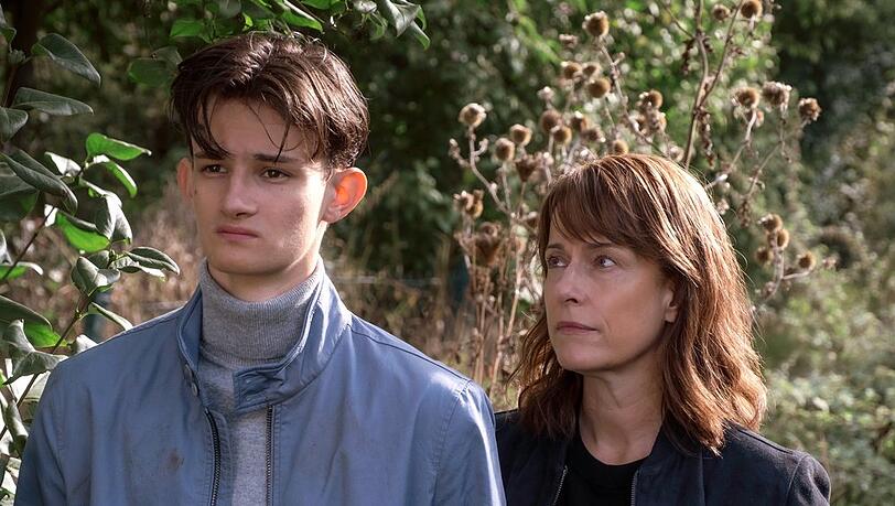 Täter oder doch auch irgendwie Opfer? Kommissarin Brasch (Claudia Michelsen) mit dem Verdächtigen Adam Dahl (Eloi Christ).