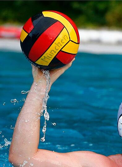 Die Wasserballer der SG Stadtwerke München treten wieder an.