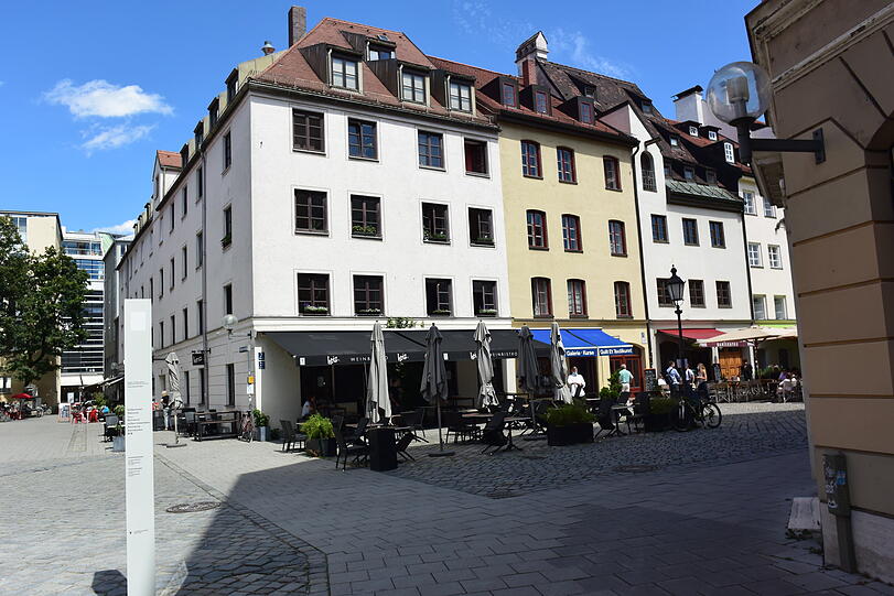 In diesem Haus am Sebastianseck wohnte Freddie Mercury in München