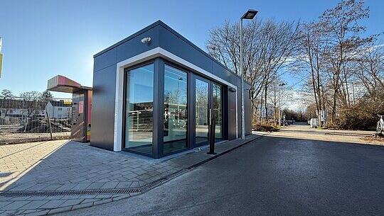 Rund-um-Versorgungsl&ouml;sung: Die neue "Space Station &ndash; 24/7 Food & Drinks" am S-Bahnhof Riem.