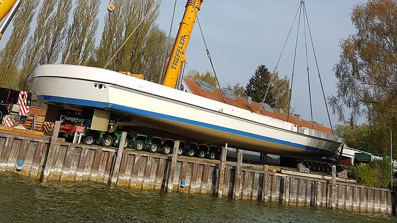 Am Mittwochmorgen wurde die neue "MS Utting" ins Wasser gelassen. Die Bilder vom Ammersee.